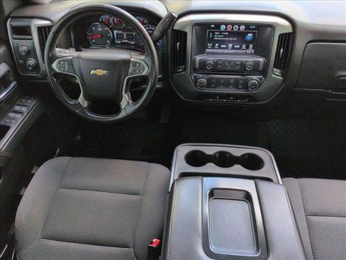 Used 2018 Chevrolet Silverado 1500 LT AWD/4WD image 22