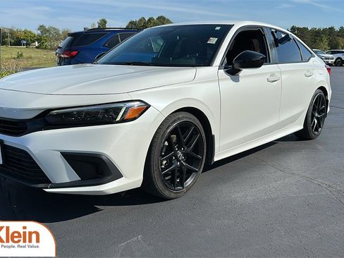 Used 2023 Honda Civic Sport image 3