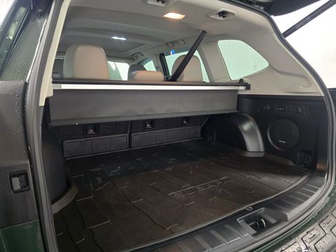 Used 2022 Subaru Forester Limited w/ Popular Package #3 image 22