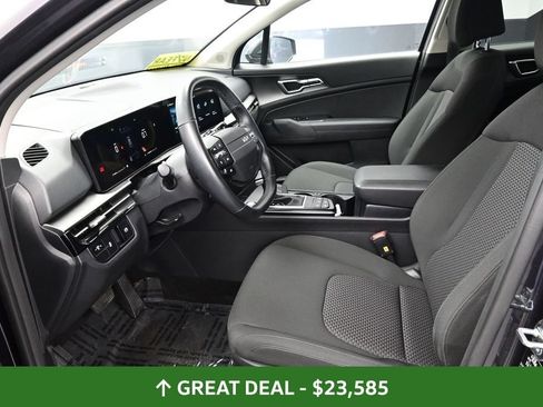 Used 2026 Kia Sportage LX FWD image 15