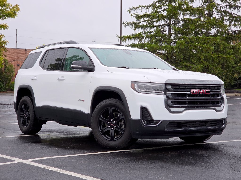 Used 2023 GMC Acadia AT4 w/ Trailering Package AWD/4WD image 2
