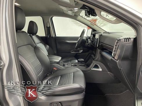 Used 2024 Ford Ranger Lariat w/ Trailer Tow Package image 22