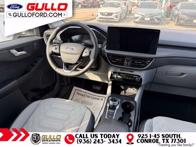 Certified 2023 Ford Escape Platinum w/ Premium Technology Package AWD/4WD image 8