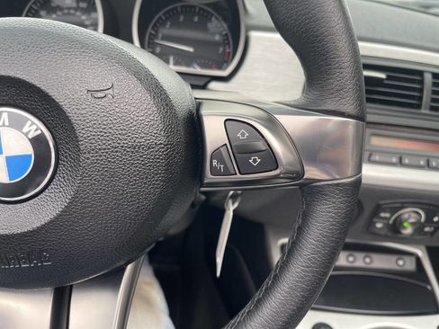 Used 2006 BMW Z4 3.0i image 23
