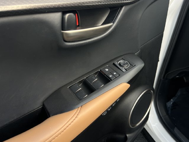Used 2017 Lexus NX 200t FWD w/ Premium Package image 11