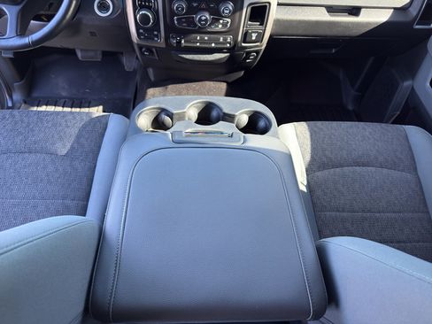 Used 2018 RAM 1500 Big Horn image 25