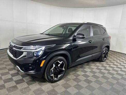 Used 2025 Kia Seltos S image 7