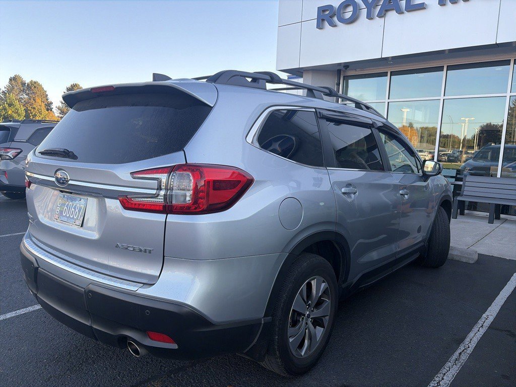Used 2024 Subaru Ascent Premium w/ Convenience Package AWD/4WD image 7