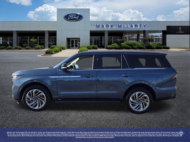 New 2027 Lincoln Navigator Premiere AWD/4WD image 2