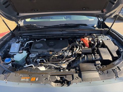 Used 2025 MAZDA CX-50 AWD 2.5 Hybrid w/ Premium Pkg image 32