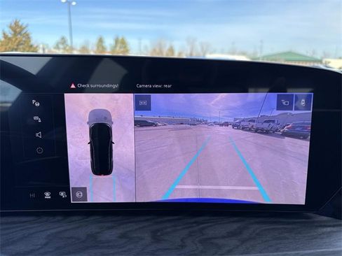 Certified 2025 Audi Q5 Premium w/ Convenience Package image 19