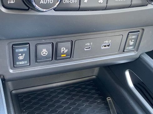 New 2026 Nissan Frontier SV image 19