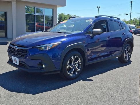 Used 2024 Subaru Crosstrek 2.0i Premium AWD/4WD image 3