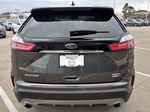 Used 2020 Ford Edge SEL w/ Convenience Package AWD/4WD image 9