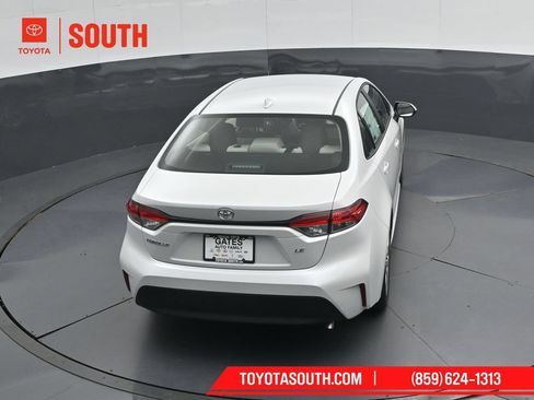 Used 2026 Toyota Corolla LE FWD image 42