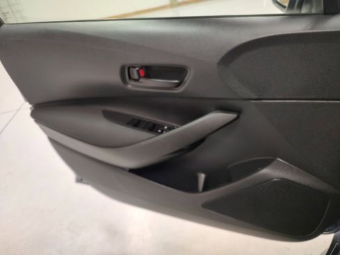 Used 2024 Toyota Corolla LE image 9