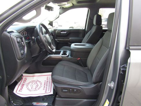 Used 2021 Chevrolet Silverado 1500 LT Trail Boss image 21