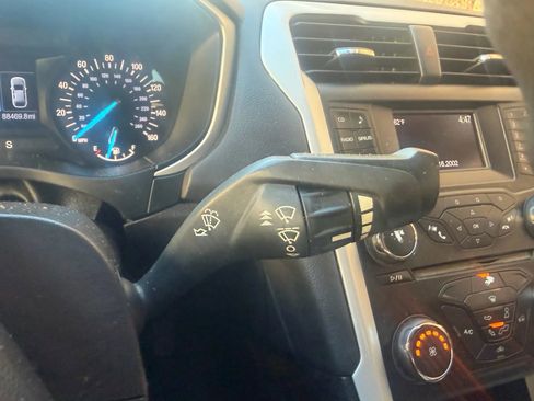 Used 2014 Ford Fusion SE image 17