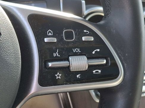 Certified 2022 Mercedes-Benz GLC 300 4MATIC image 18