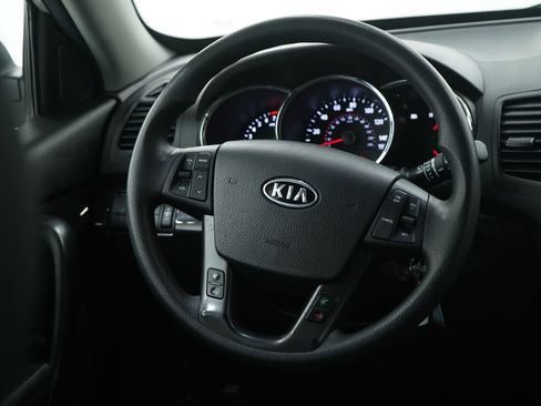 Used 2013 Kia Sorento LX w/ Convenience Pkg image 15