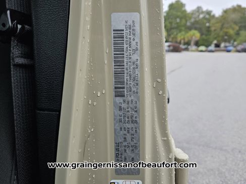 Used 2020 Jeep Gladiator Sport w/ Quick Order Package 24S image 7