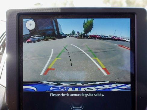 Used 2024 Ford Edge Titanium image 22