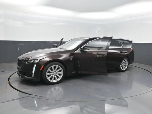 Used 2021 Cadillac CT5 Luxury w/ Cold Weather Package AWD/4WD image 41