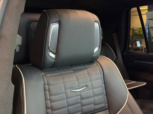 New 2026 Cadillac Escalade V image 35