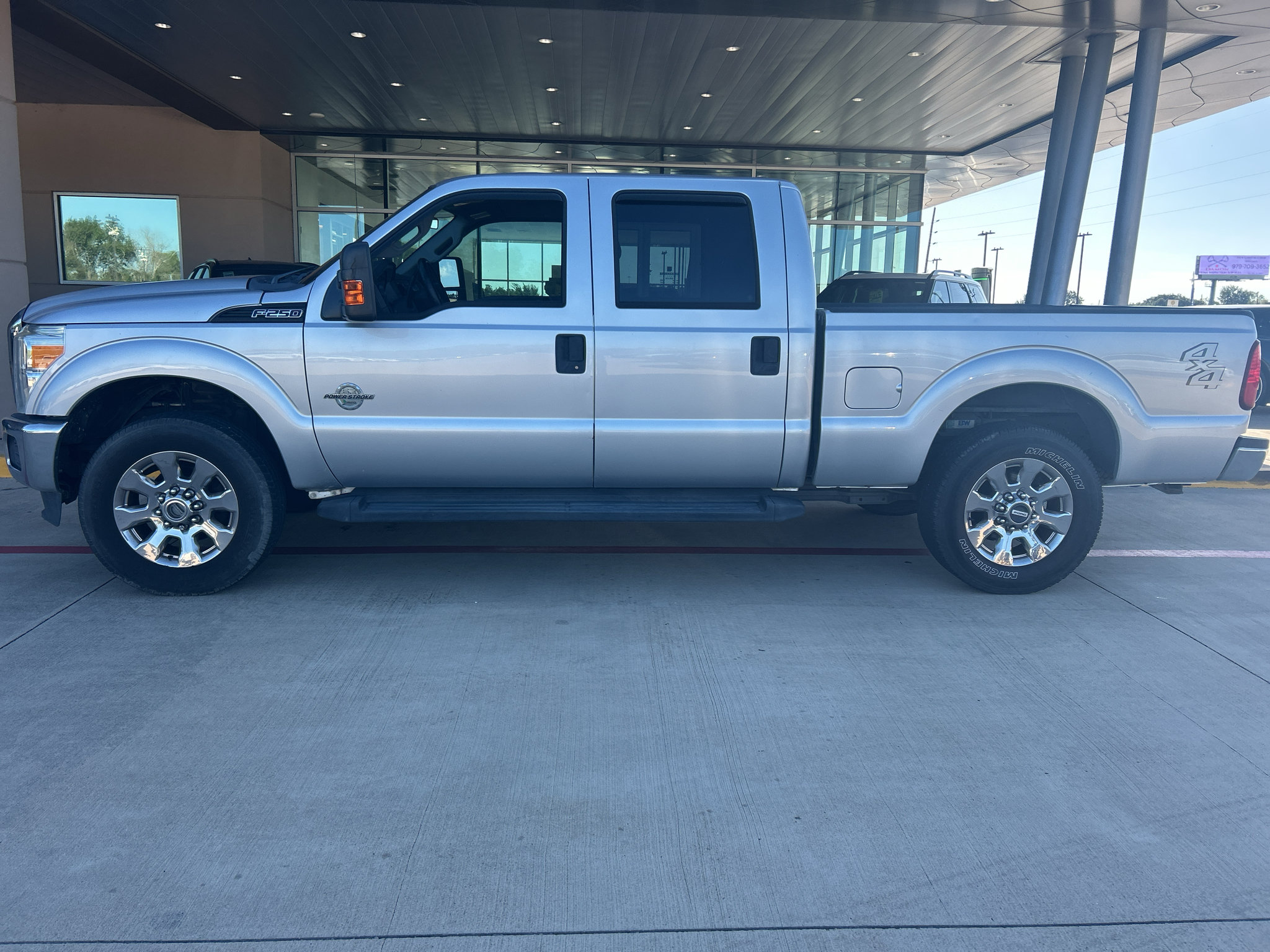 Used 2016 Ford F250 XL w/ Power Equipment Group AWD/4WD image 15
