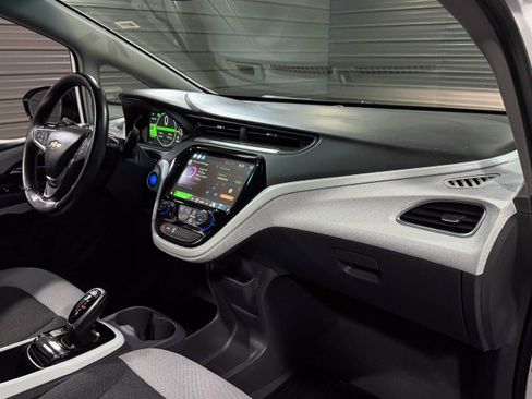 Used 2021 Chevrolet Bolt LT image 12