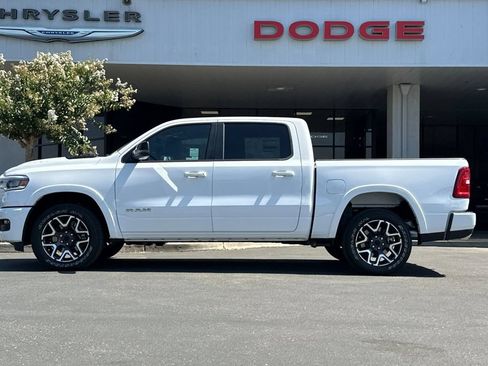 New 2026 RAM 1500 Laramie w/ Sport Appearance Package AWD/4WD image 7
