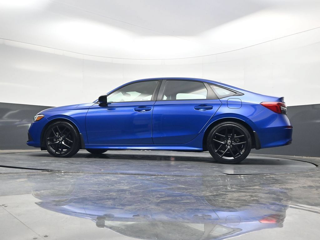 Used 2023 Honda Civic Sport image 29