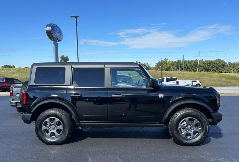 Used 2025 Ford Bronco Big Bend AWD/4WD image 2