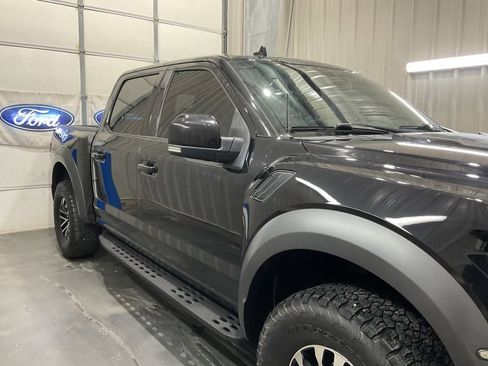 Used 2019 Ford F150 Raptor w/ Equipment Group 802A Luxury image 4