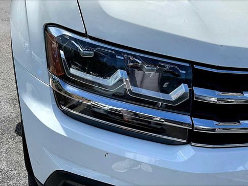 Used 2019 Volkswagen Atlas SEL Premium image 27