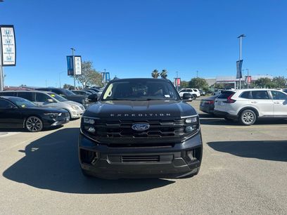 Used 2025 Ford Expedition Max Active