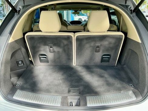 Used 2018 Acura MDX SH-AWD image 12