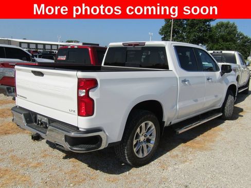 Used 2019 Chevrolet Silverado 1500 LTZ AWD/4WD image 5