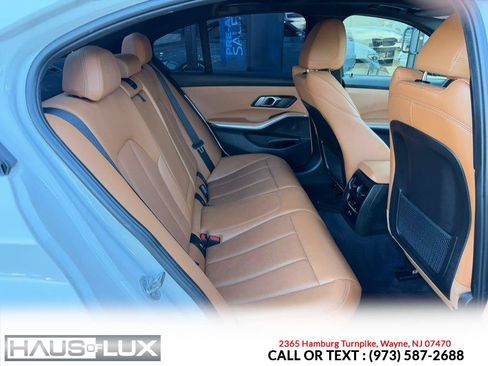 Used 2022 BMW 330i xDrive Sedan w/ M Sport Package AWD/4WD image 17