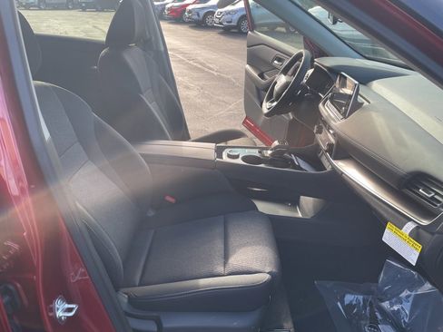 New 2026 Nissan Rogue SV image 9