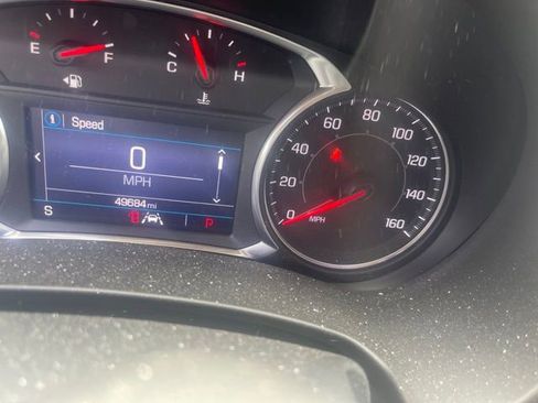 Used 2020 GMC Terrain SLE AWD/4WD image 2