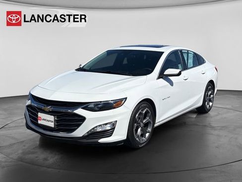 Used 2024 Chevrolet Malibu LT FWD image 3