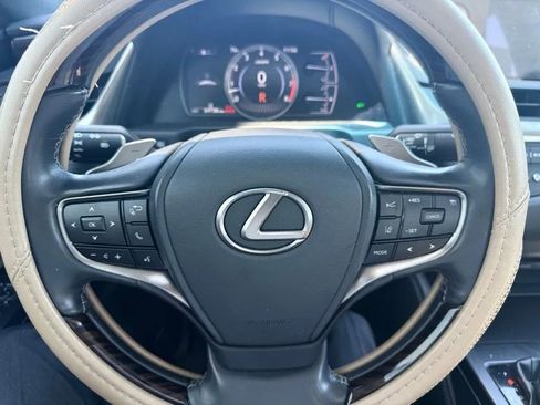 Used 2021 Lexus ES 250 w/ Premium Package AWD/4WD image 19