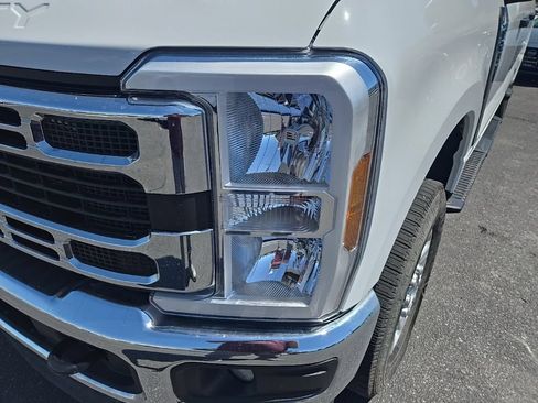 Used 2024 Ford F250 XLT AWD/4WD image 31