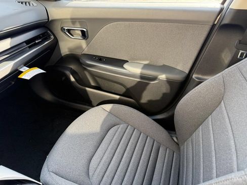 New 2025 Kia K4 EX FWD image 14