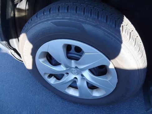 Certified 2023 Toyota RAV4 LE image 14