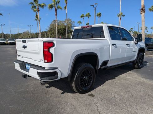 Used 2024 Chevrolet Silverado 2500 LTZ w/ LTZ Plus Package image 4