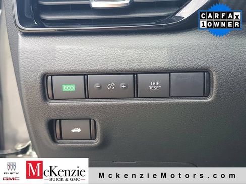 Used 2024 Nissan Sentra SV FWD image 20