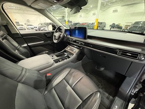 Used 2025 Lincoln Aviator Reserve w/ Illumination Package AWD/4WD image 50