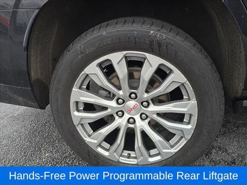 Used 2023 GMC Yukon Denali image 15